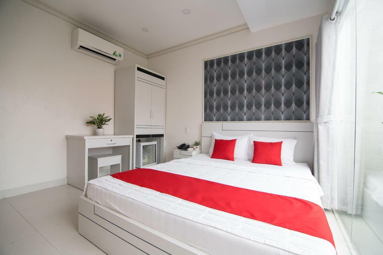 Bin Bin Hotel 4 - Near Sunrise City D7 โฮจิมินห์ซิตี้ ภายนอก รูปภาพ