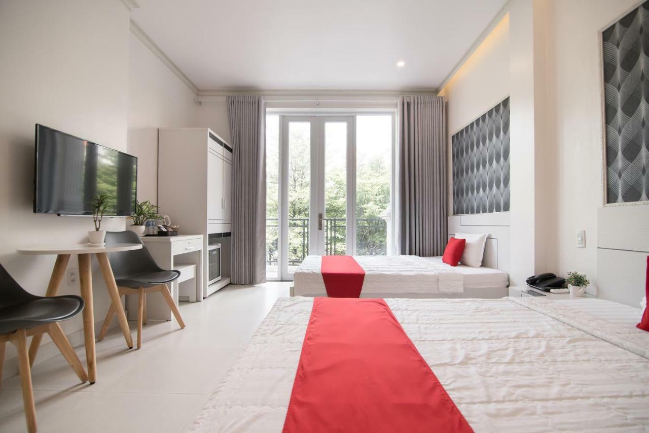 Bin Bin Hotel 4 - Near Sunrise City D7 โฮจิมินห์ซิตี้ ภายนอก รูปภาพ