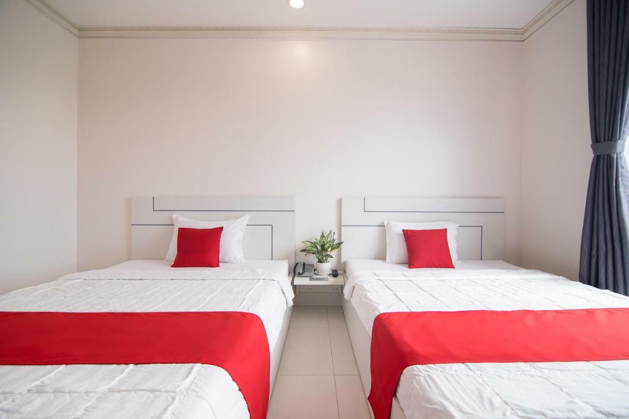 Bin Bin Hotel 4 - Near Sunrise City D7 โฮจิมินห์ซิตี้ ภายนอก รูปภาพ